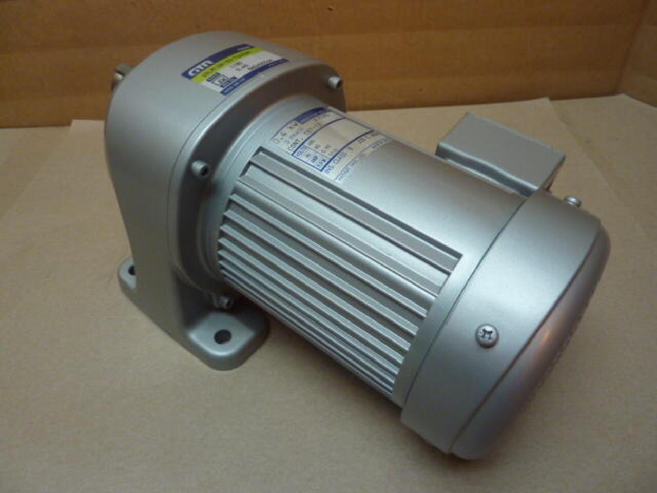 Details about   GTR MOTOR Induction Motor G3LE-40-100-075 Used #107400 