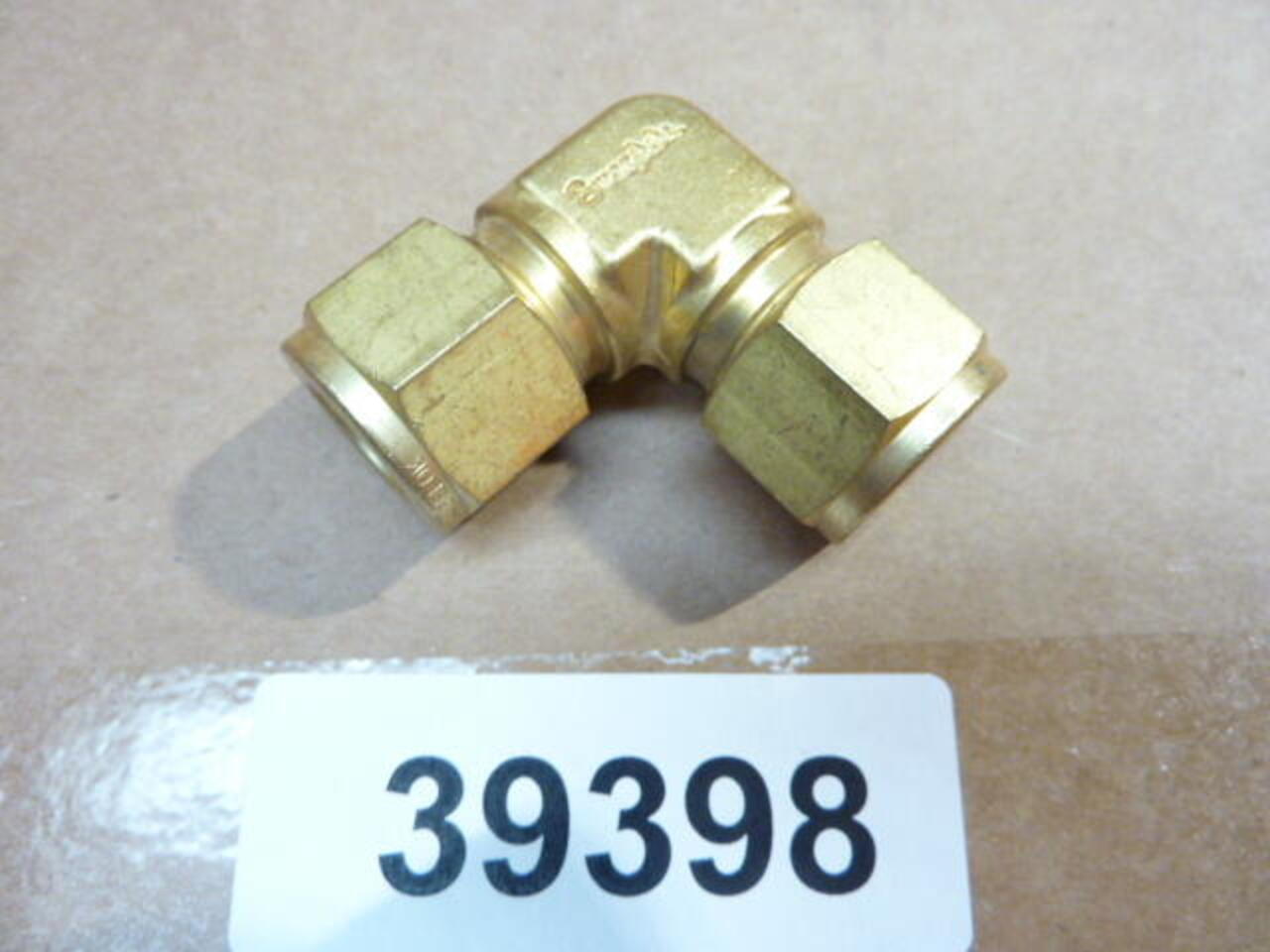 1/2 Tube x 3/8 MNPT Brass Male Fitting Swagelok B-810-1-6