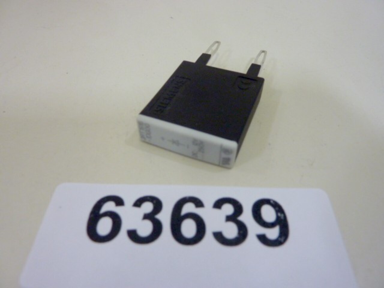 NEW Siemens 3RX9800-0AA00 Receptacle Cover