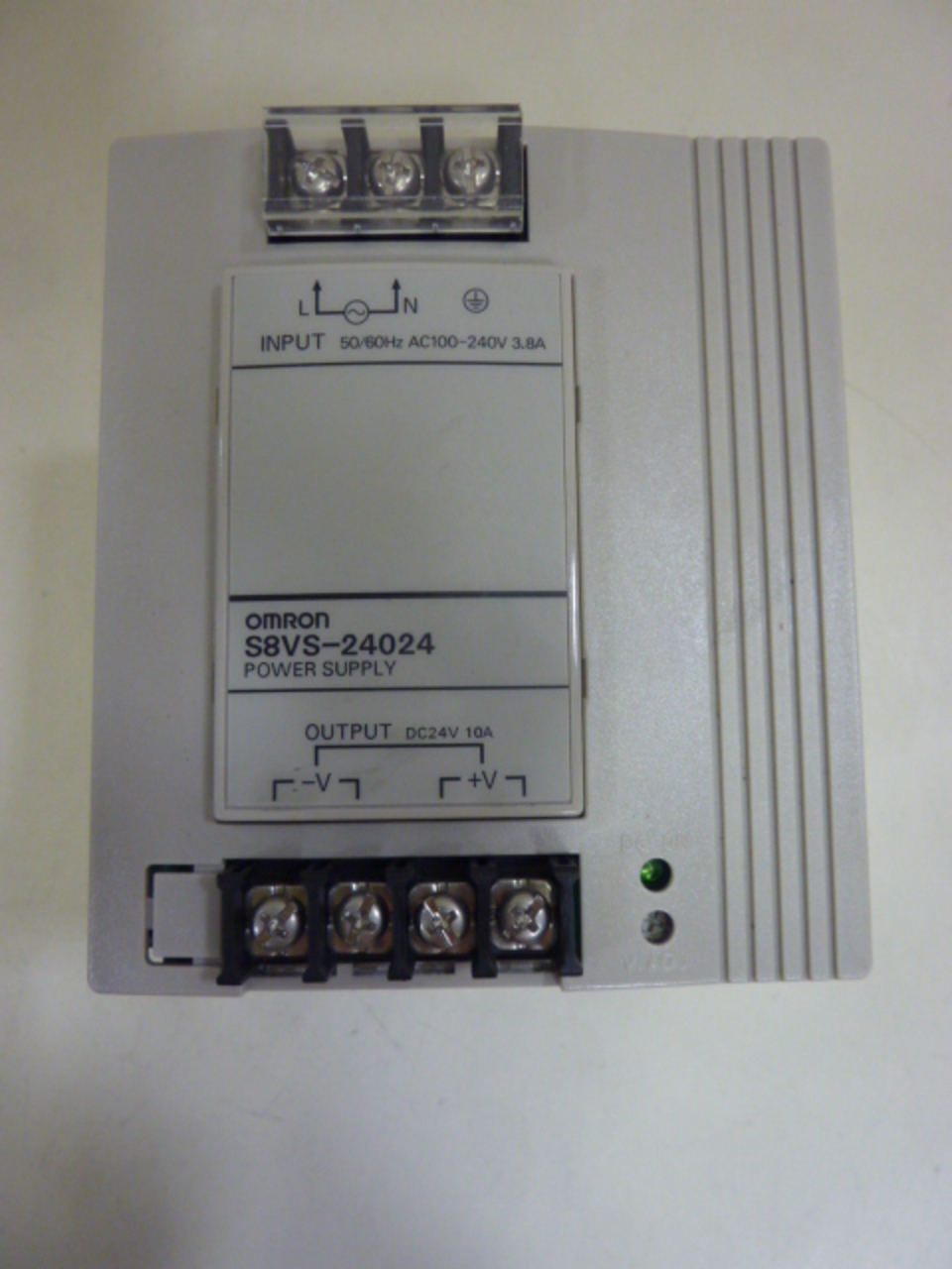Omron S8VS-24024 Power Supply 24 VDC 10 Amp Output 100-240VAC 3.8 Amp Input 